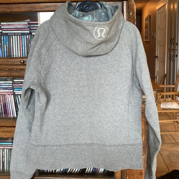 Vintage Cozy LULULEMON Grey Patterned Fleece Inside ‘Scuba’ Hoodie Size Medium - Picture 1 of 10